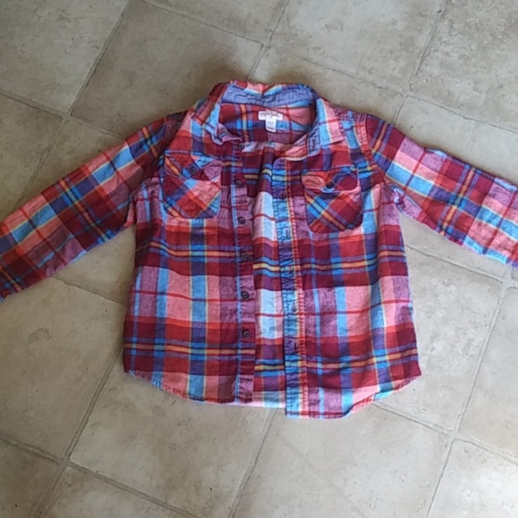 Button up shirt - Picture 1 of 2